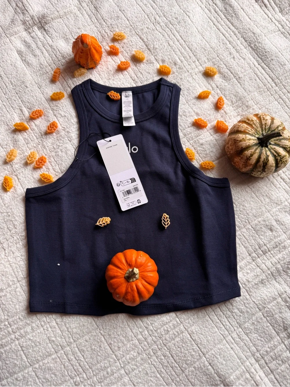 ALO Yoga Women Navy Crop Tank Top - Navy